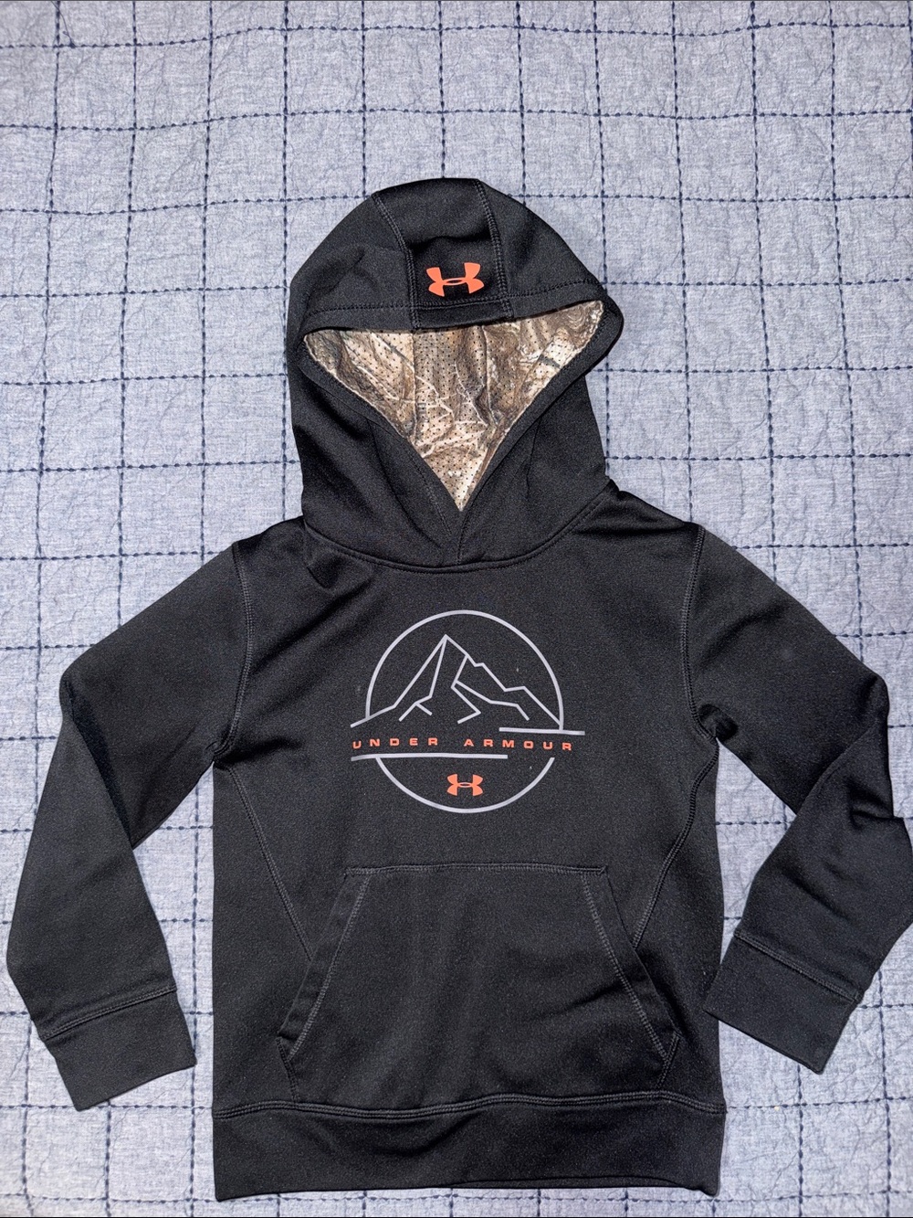 Under Armour Black Hoodie with Orange Accents and Camo Hood Lining size 7 boys